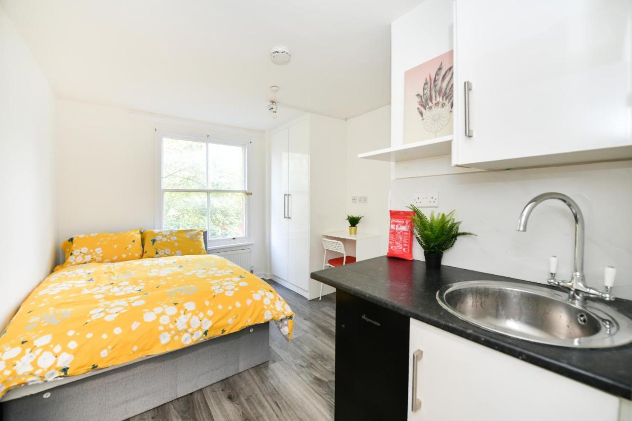 Waylen Street Suites Reading Exteriér fotografie