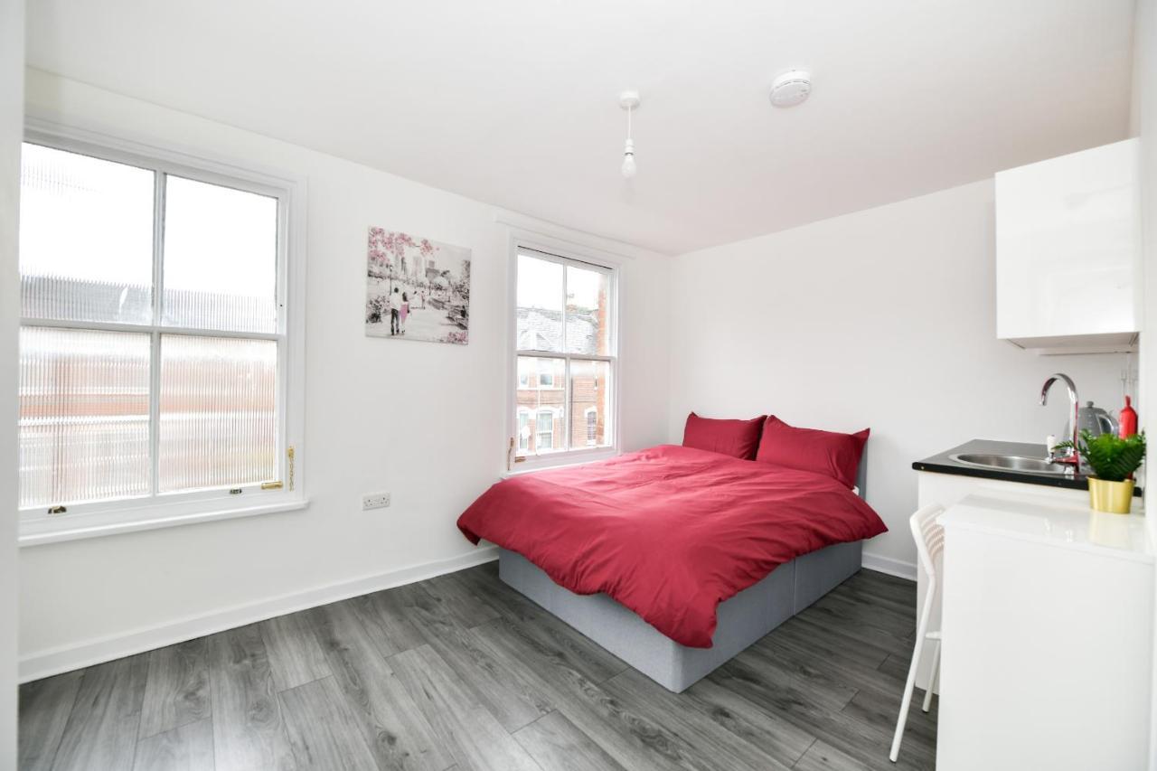 Waylen Street Suites Reading Exteriér fotografie