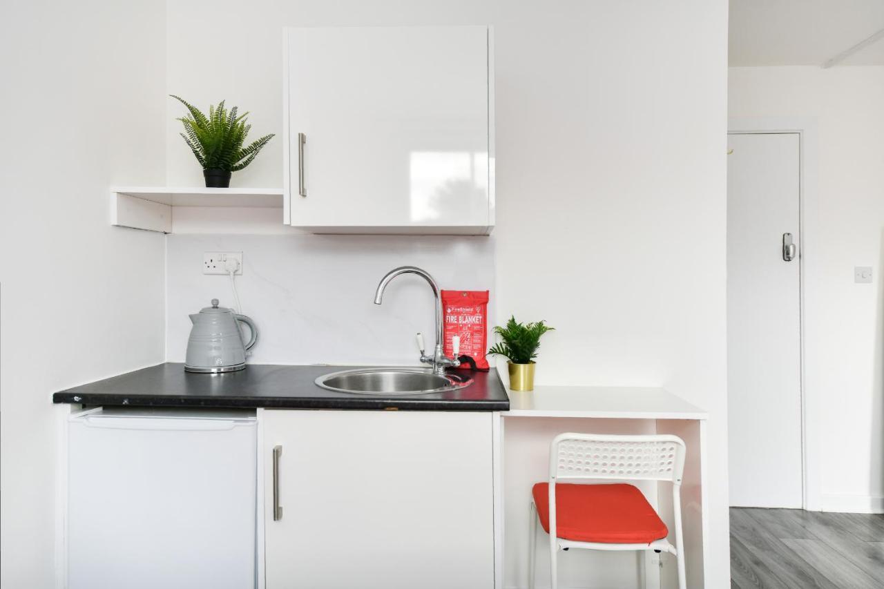 Waylen Street Suites Reading Exteriér fotografie