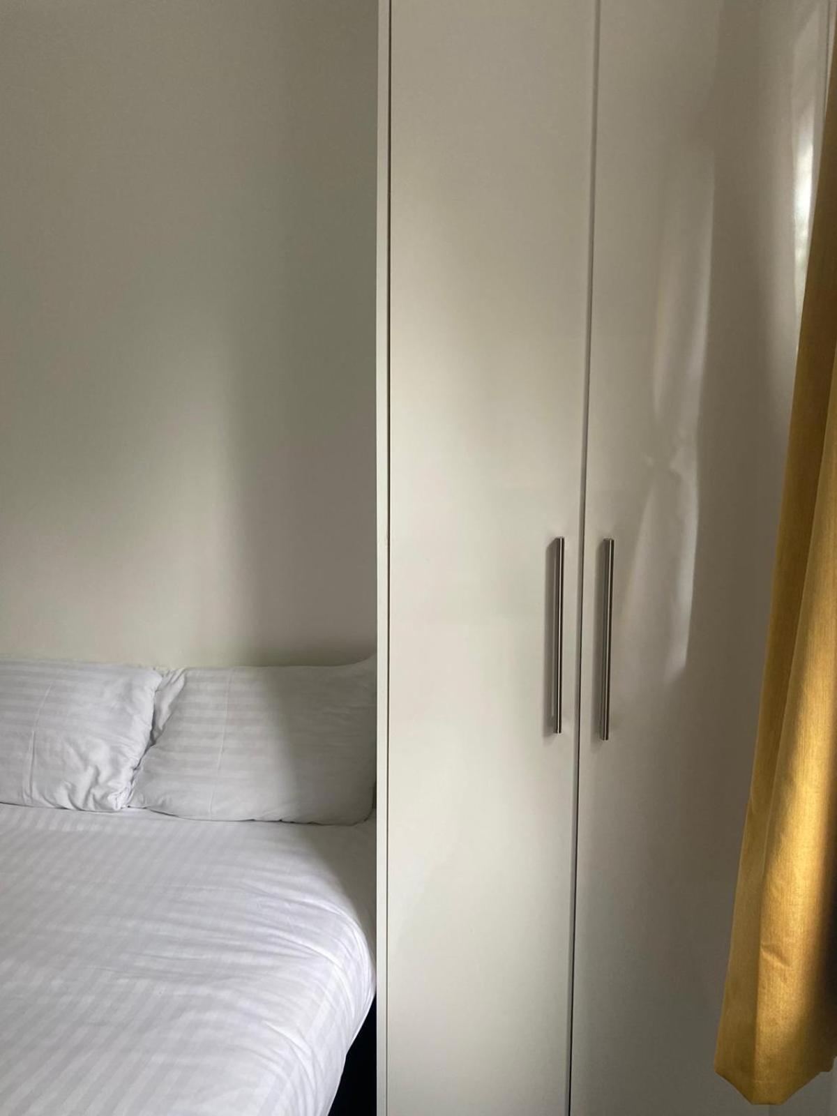 Waylen Street Suites Reading Pokoj fotografie
